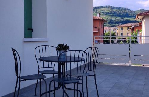 Gambellara House | Soggiorno in villa - apt with kitchen and terrace