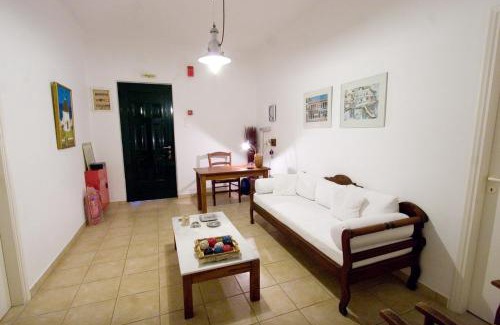 Loutra Edipsou Apartment | Soile Georgia