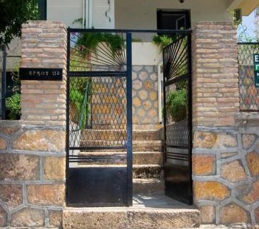 Loutra Edipsou House | SOILE GEORGIA-HOUSE