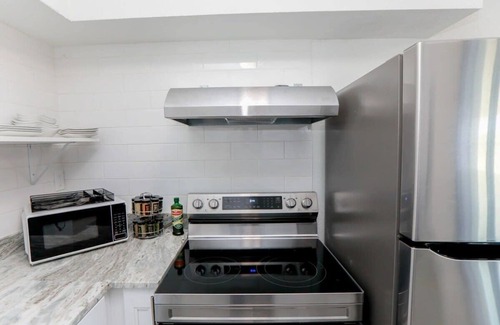 Willoughby Spit Apartment | Sojourn Bayside Bliss | Modern 2BR