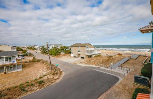 Sandbridge Apartment | Sojourn Ocean View Oasis Ocean & Bay Views