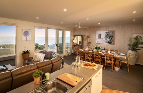 Minlacowie House | Sol Living Beach House