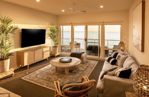 Minlacowie House | Sol Living Beach House