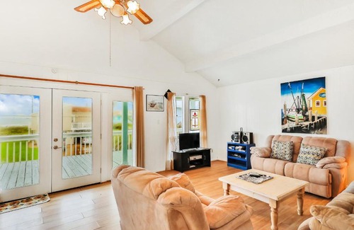 Bermuda Beach House | Sol Mate