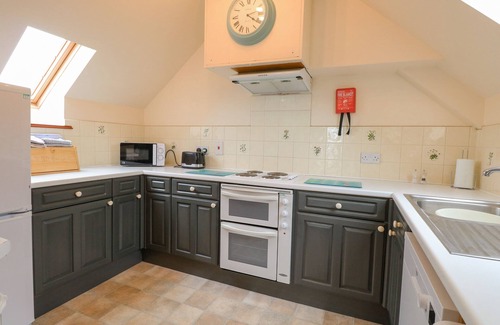Stalham Cottage | SOLACE LODGE, pet friendly, with a garden in Stalham