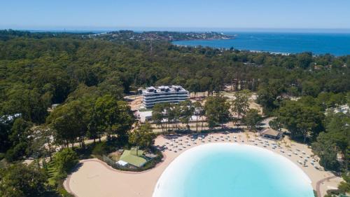 Solanas Apartment | Solanas Crystal View & Crystal Beach