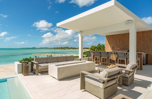 Juba Sound Villa | Solara in Turtle Tail by Personal Villas - Luxury and Relaxation