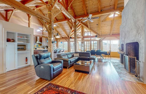 Underhill House | Solare