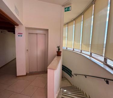 San Giovanni Rotondo House | Solaria House appartamenti con cucina a 200 MT dalla Basilica di Padre Pio e 600 MT dall'ospedale Casa Sollievo della Sofferenza