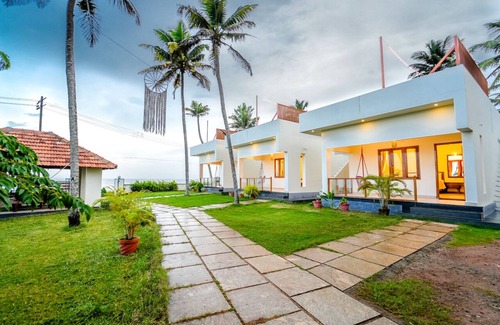 Anchal Villa | Solaris Cliff Beach Resort Varkala by VOYE HOMES