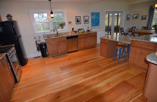 Adamsville Cottage | Solitude and The Ocean- What More Could you Want!