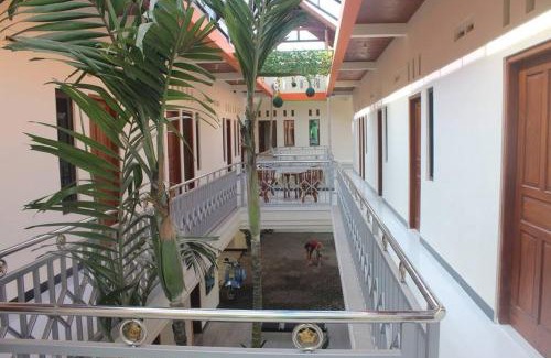 Laweyan Hotel | Solo Nadamax City Guest House Syariah