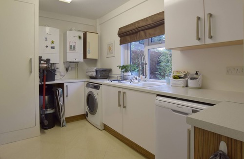 Chester House | SOLWAY, pet friendly, luxury holiday cottage, with pool in Chester