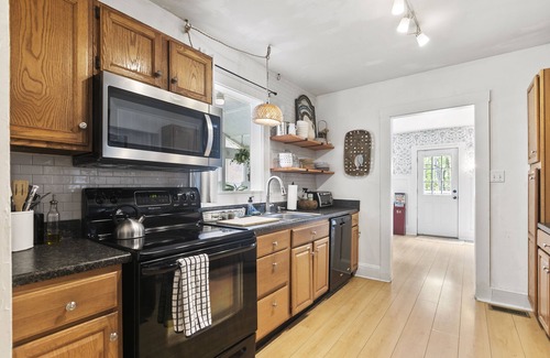 Chesapeake Ranch Estates-Drum Point House | SoMD Cottage 1.5 acres of gorgeous coastal living!