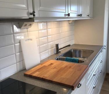 Smogen Apartment | Sommarlägenhet nära Smögenbryggan