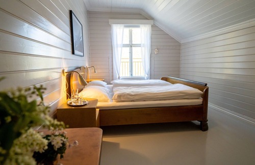 Vang Bed & Breakfast | Sommerhotellet
