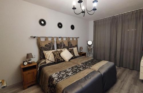 Canfranc-Estacion Apartment | Somport bienvenidos a Canfranc Family