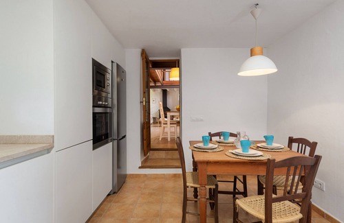 Es Carritxo House | SON ESQUERRÀ - Stunning country house with free WiFi.