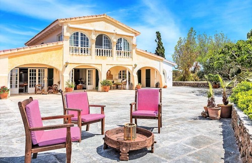 Minorca Villa | Son Temet · Luxury Finca Son Temet -big great pool, peaceful