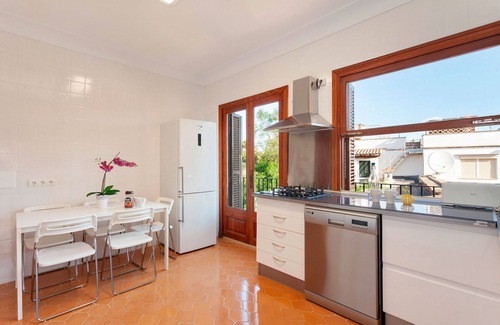 El Arenal Villa | Son Veri - 1 minute walk away from the beach