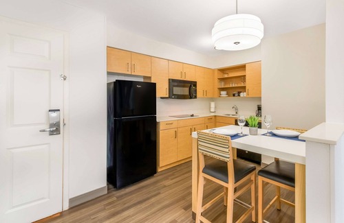 Arrowood Hotel | Sonesta ES Suites Charlotte Arrowood