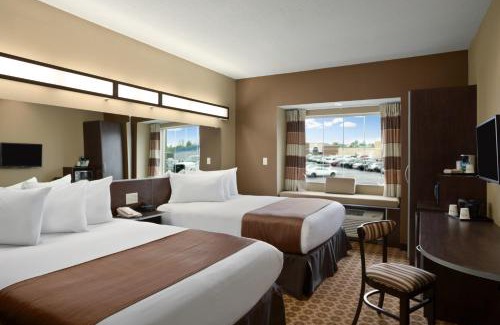 White Hall Hotel | Sonesta Essential Fairmont