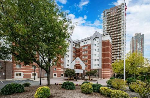Exchange Place North Hotel | Sonesta Simply Suites Jersey City