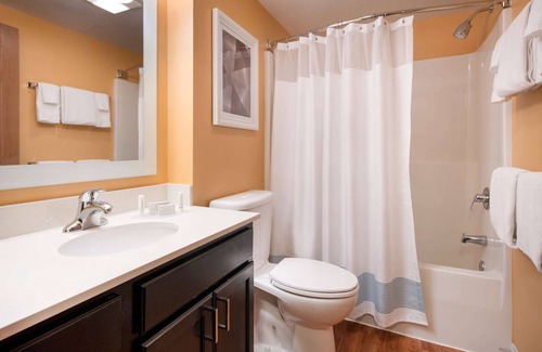 Renton Hotel | Sonesta Simply Suites Seattle Renton