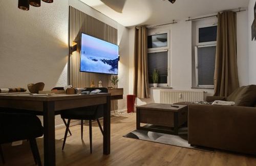 Sonnenberg Apartment | Sonnen Resort mit Balkon, 2 Schlafzimmer und mehr