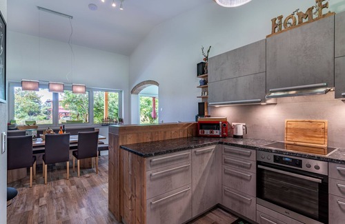 Schiefling am See House | Sonnenteich-Haus by Interhome