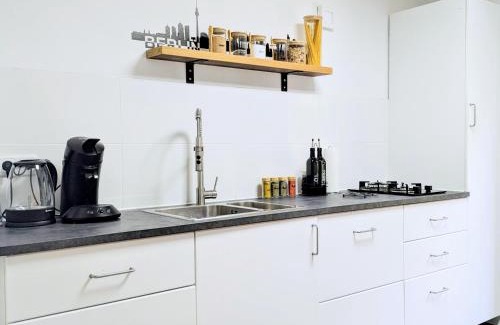Pankow Apartment | Sonnenterrasse & 2 King-Size DZ - Citynah & ruhig