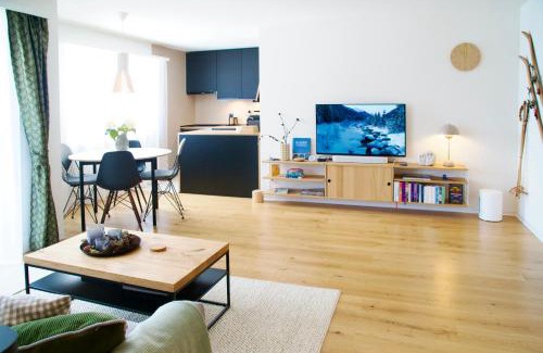 Schmitten Apartment | Sonnige Panorama Aussicht bei Davos Lenzerheide
