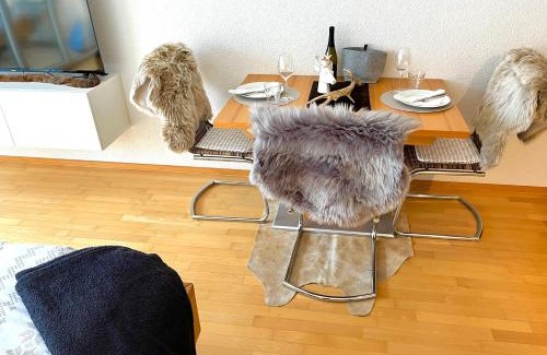 Damuels Apartment | Sonniges Bergblick-Appartement