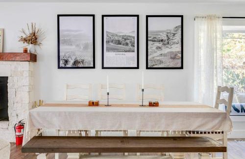 Sonoma House | Sonoma Getaway with Hot Tub & Backyard Oasis - Dog OK