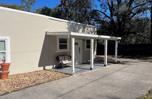 Sanford House | Soothing 4-bedroom house with AC in charming Sanford