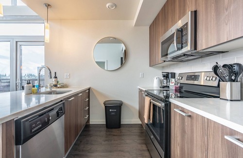 West Bellevue Apartment | Sophari Suites at Bellevue