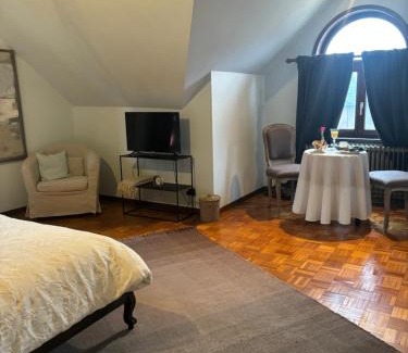 Opgrimbie Bed & Breakfast | Sophia Rooms 14