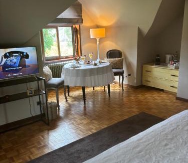 Opgrimbie Bed & Breakfast | Sophia Rooms 14