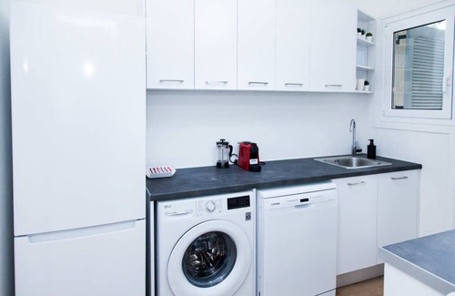 Kifisia Apartment | Sophisticated Apt in Charming Kifisia