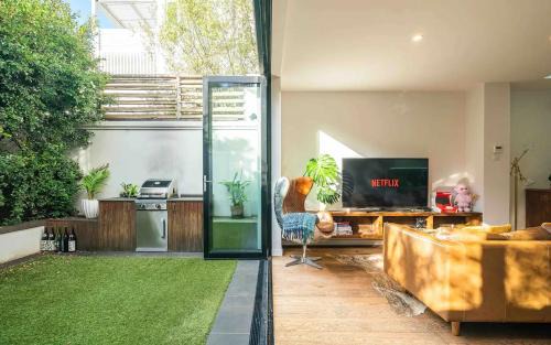 Toorak House | Sophisticated art deco in the heart of Toorak