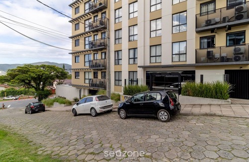 Carvoeira Apartment | Sophistication and Comfort in Carvoeira Sre0201