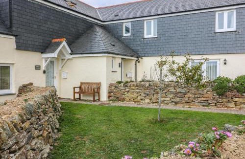 Treator House | Sorrel Cottage