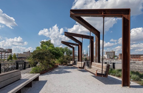 West Poplar Apartment | Sosuite 2BR Penthouse w W D Gym On-site Bar