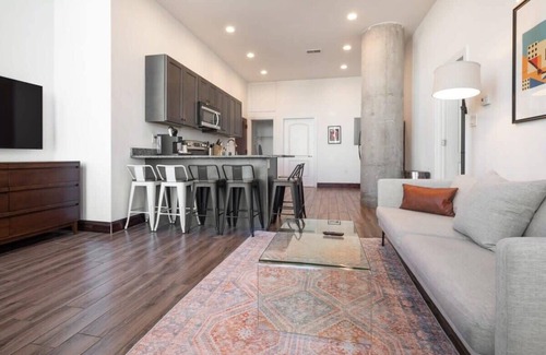 West Poplar Apartment | Sosuite | 3BR Apt w Balcony, W/D, Gym, On-Site Bar