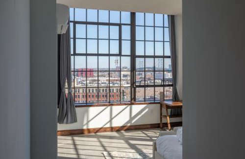 West Poplar Apartment | Sosuite at Independence Lofts - Callowhill