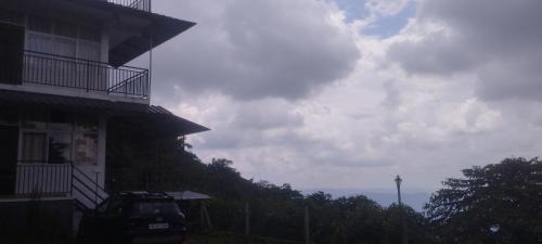 Elappara Bed & Breakfast | SOTG Valley View