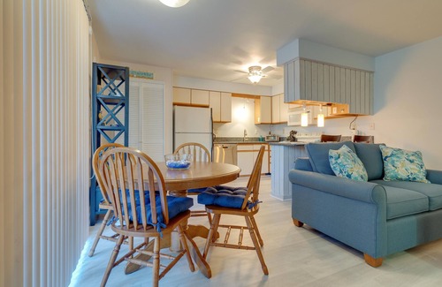 Kitty Hawk Condo | Sound side OBX Garden Condo no stairs, pool -Come enjoy the Fall at the beach!