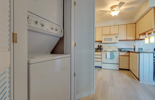 Kitty Hawk Condo | Sound side OBX Garden Condo no stairs, pool -Come enjoy the Fall at the beach!