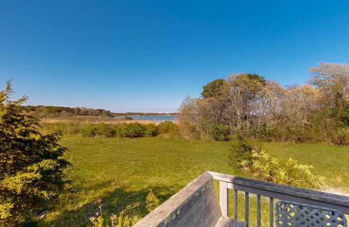 Oak Bluffs House | Soundmeadow House