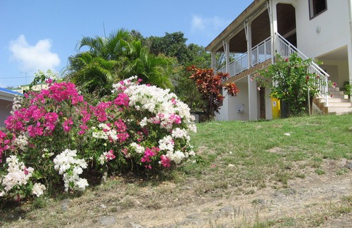 Sainte-Anne Apartment | Source Claire Villa in quiet, ventilated and friendly